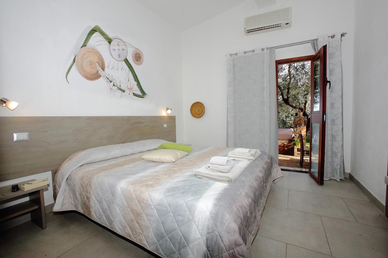 B&B Campu Moru Bari Sardo Εξωτερικό φωτογραφία